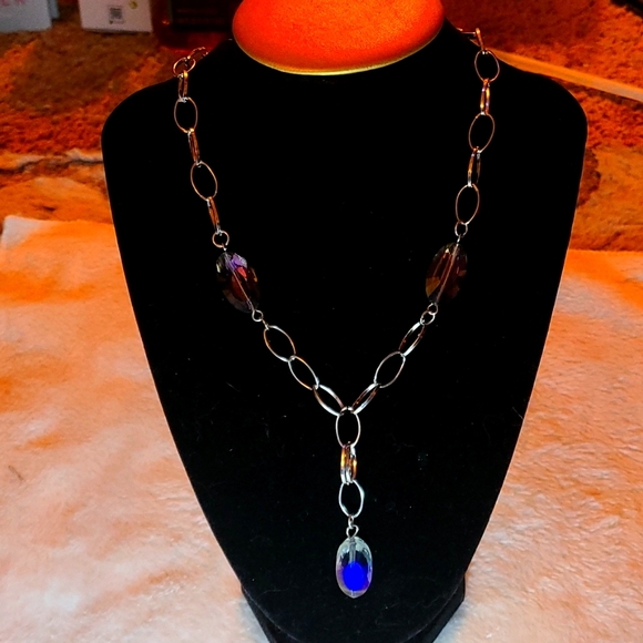 Neckless